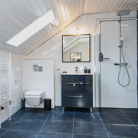 Duplex Penthouse With Sauna & Jacuzzi In The Centre Of Apartmán Budapešť