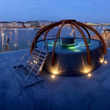 Duplex Penthouse With Sauna & Jacuzzi In The Centre Of * Budapešť