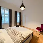 Duplex Penthouse With Sauna & Jacuzzi In The Centre Of Apartment