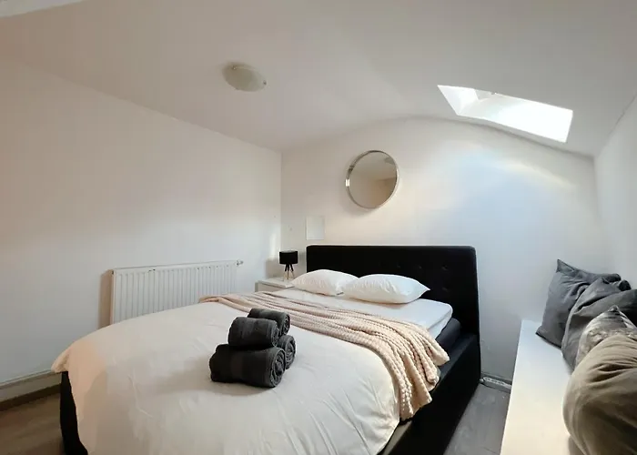 Duplex Penthouse With Sauna & Jacuzzi In The Centre Of Budapest