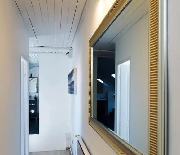 アパート Duplex Penthouse With Sauna & Jacuzzi In The Centre Of